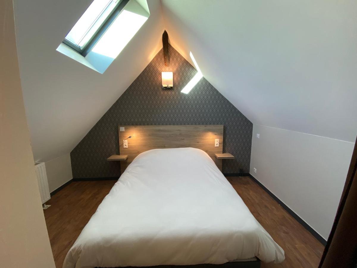 Logis - Hotel & Restaurant Saint Nicolas Chaumont-en-Vexin Ngoại thất bức ảnh