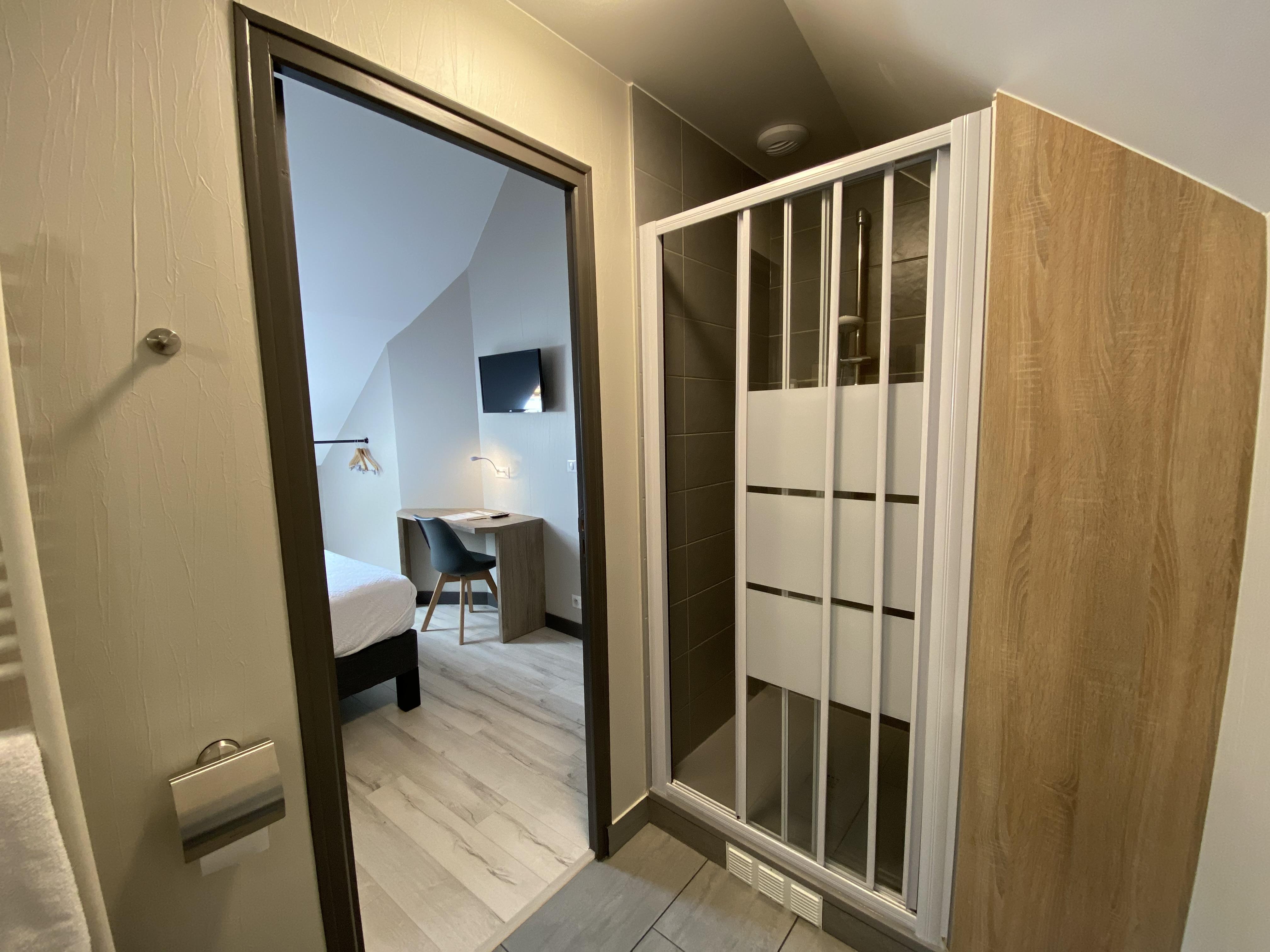 Logis - Hotel & Restaurant Saint Nicolas Chaumont-en-Vexin Ngoại thất bức ảnh